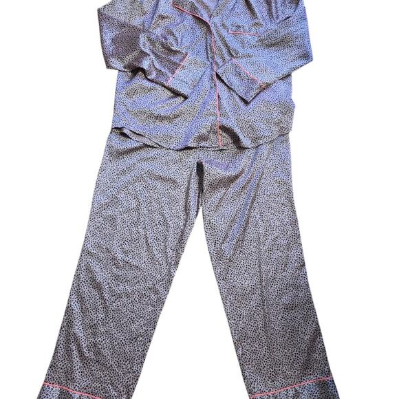 Victoria's Secret PJ Set - Picture 1 of 8